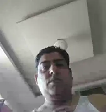 Snapshot of Love40777 chatting on 06-26-26, 11:16 Love40777 online show from 06-26-26, 11:16