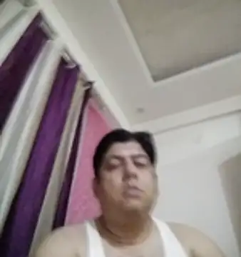 Snapshot of Love40777 chatting on 05-07-26, 05:49 Love40777 online show from 05-07-26, 05:49