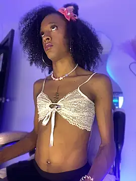 Mia royal online show from 04-18-26, 06:54