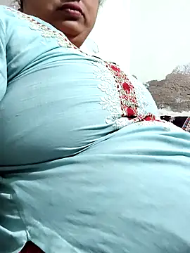 Mmm143 online show from 03-18-26, 02:26