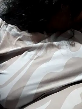 Snapshot of Mmm143 chatting on 03-02-26, 07:15 Mmm143 online show from 03-02-26, 07:15