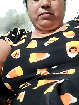 Mmm143 online show from 03-08-26, 04:49