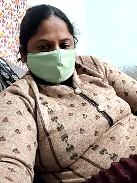 Mmm143 online show from 12-21-25, 03:41