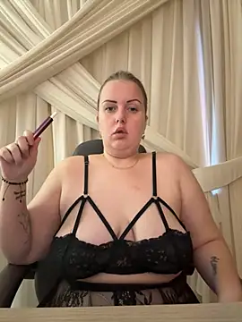 Piccolamonella29 online show from 10-01-25, 04:11