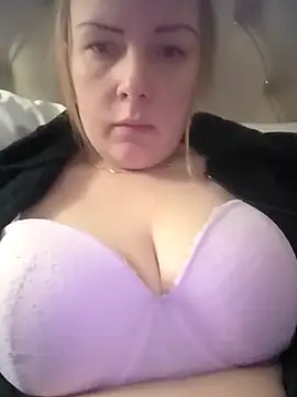 Piccolamonella29 online show from 04-06-26, 12:50