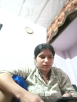 aliya-jaan71 online show from 04-20-26, 04:19