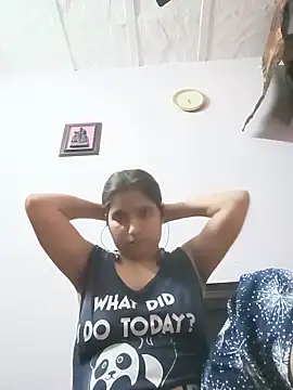 Snapshot of aliya-jaan71 chatting on 05-18-26, 11:59 aliya-jaan71 online show from 05-18-26, 11:59