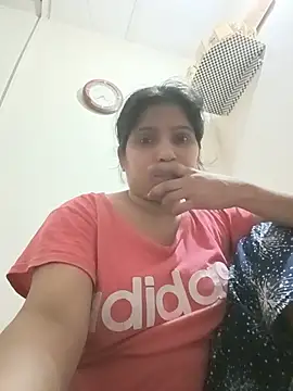 Snapshot of aliya-jaan71 chatting on 06-03-26, 11:11 aliya-jaan71 online show from 06-03-26, 11:11