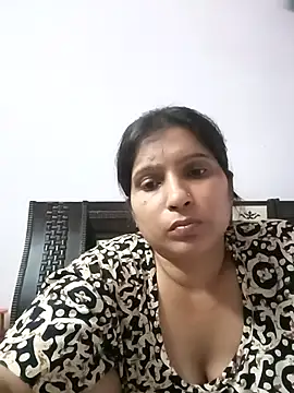 aliya-jaan71 online show from 07-30-26, 12:32