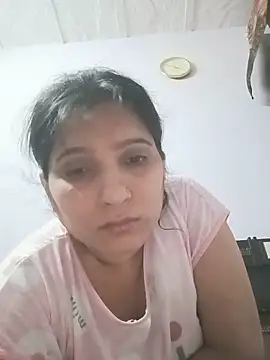 Snapshot of aliya-jaan71 chatting on 05-26-26, 10:19 aliya-jaan71 online show from 05-26-26, 10:19