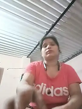 Snapshot of aliya-jaan71 chatting on 06-02-26, 07:14 aliya-jaan71 online show from 06-02-26, 07:14