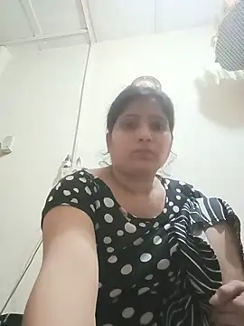Snapshot of aliya-jaan71 chatting on 06-04-26, 09:03 aliya-jaan71 online show from 06-04-26, 09:03