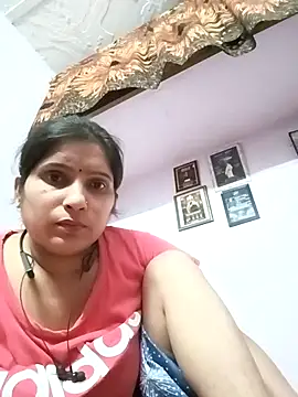 Snapshot of aliya-jaan71 chatting on 05-19-26, 08:05 aliya-jaan71 online show from 05-19-26, 08:05