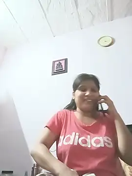 Snapshot of aliya-jaan71 chatting on 05-30-26, 10:43 aliya-jaan71 online show from 05-30-26, 10:43