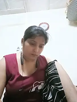 Snapshot of aliya-jaan71 chatting on 06-12-26, 03:54 aliya-jaan71 online show from 06-12-26, 03:54
