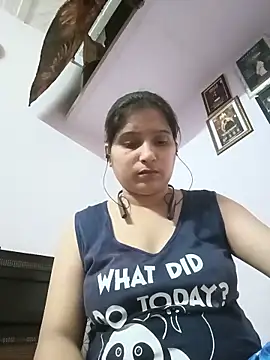 aliya-jaan71 online show from 06-30-26, 05:13