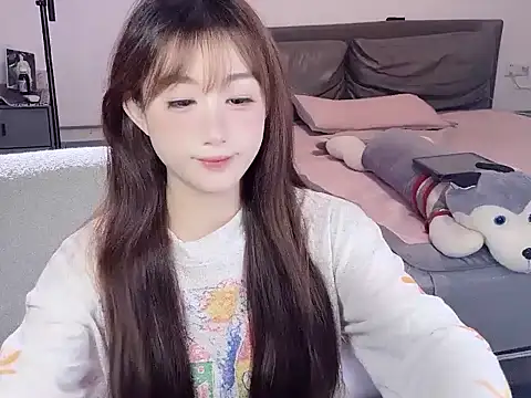 Snapshot of naiyaomeimei chatting on 09-17-25, 03:19 naiyaomeimei online show from 09-17-25, 03:19