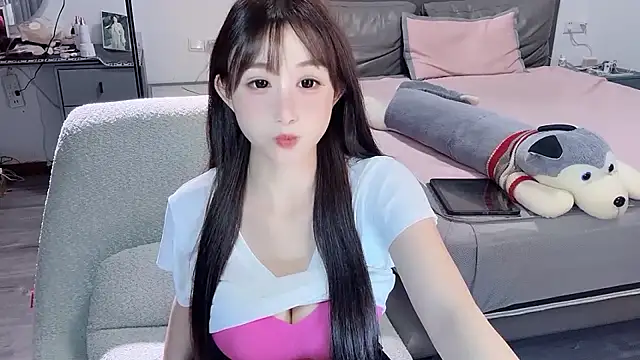 Snapshot of naiyaomeimei chatting on 09-22-25, 08:42 naiyaomeimei online show from 09-22-25, 08:42