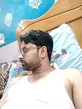 mohsin99272 online show from 10-18-25, 04:31