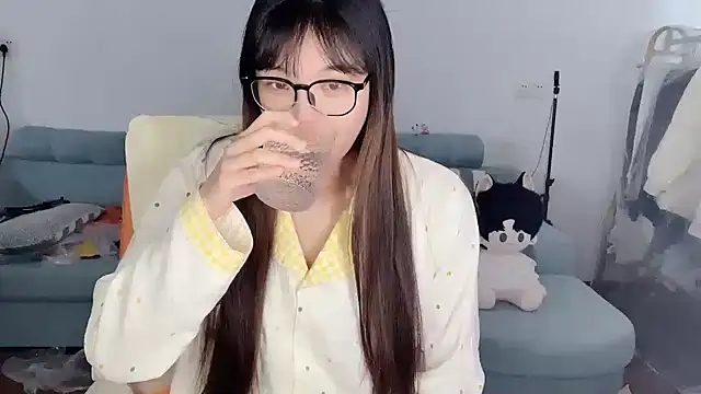 Akong11 online show from 03-11-26, 04:28