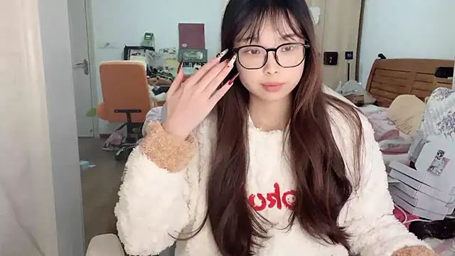 Akong11 online show from 12-19-25, 01:09