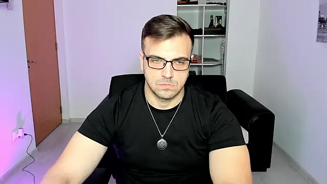 Jace Thorne online show from 09-30-25, 06:14