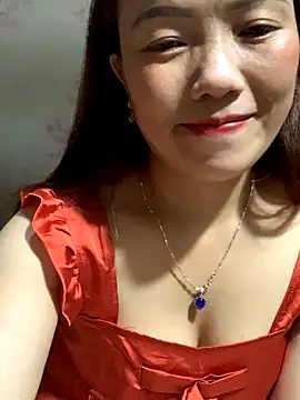 Snapshot of _losrt_cherry_ chatting on 10-18-25, 02:08 losrt cherry online show from 10-18-25, 02:08