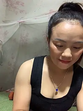 Snapshot of _losrt_cherry_ chatting on 10-07-25, 10:27 losrt cherry online show from 10-07-25, 10:27