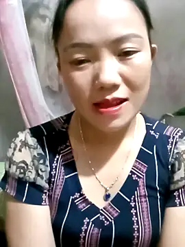Snapshot of _losrt_cherry_ chatting on 09-30-25, 02:17 losrt cherry online show from 09-30-25, 02:17