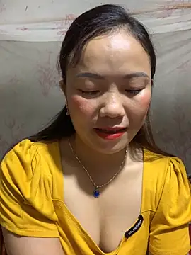 Snapshot of _losrt_cherry_ chatting on 10-13-25, 07:54 losrt cherry online show from 10-13-25, 07:54