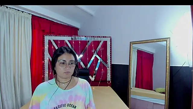 Luna021 1 online show from 11-20-25, 07:58