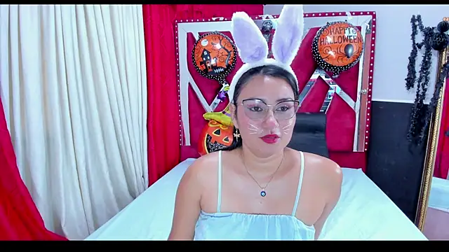 Luna021 1 online show from 10-20-25, 09:59