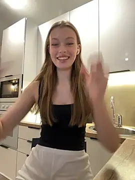 FriendlyFire 18 online show from 10-03-25, 06:31