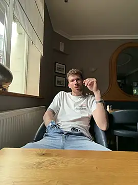 bobsex211 online show from 06-10-26, 02:51