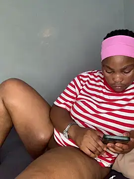 Hornysweetheart online show from 03-29-26, 11:23