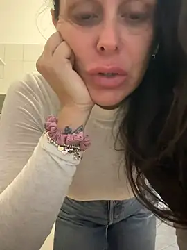 ainaht online show from 03-31-26, 07:43