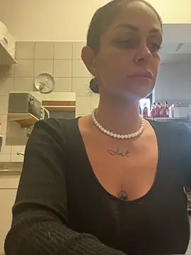 ainaht online show from 02-11-26, 08:47