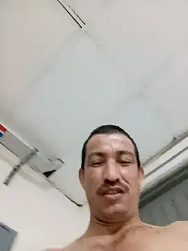 Snapshot of zamir_adam chatting on 09-26-25, 07:26 zamir adam online show from 09-26-25, 07:26