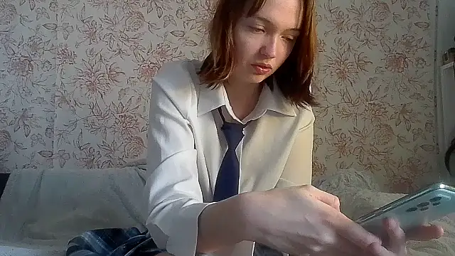 Snapshot of MaitresseMermaid chatting on 03-06-26, 12:55 MaitresseMermaid online show from 03-06-26, 12:55