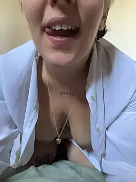 Snapshot of anonyme_hot47 chatting on 11-22-25, 09:52 anonyme hot47 online show from 11-22-25, 09:52