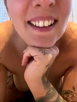 Snapshot of anonyme_hot47 chatting on 10-10-25, 08:37 anonyme hot47 online show from 10-10-25, 08:37