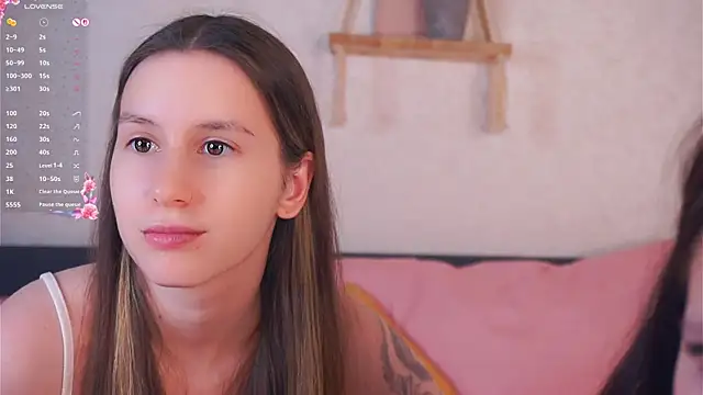 GabrielleLynchard online show from 11-30-25, 08:20