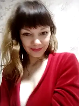 AliceSwan1122 online show from 12-21-25, 06:20