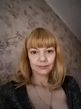 AliceSwan1122 online show from 10-23-25, 11:25