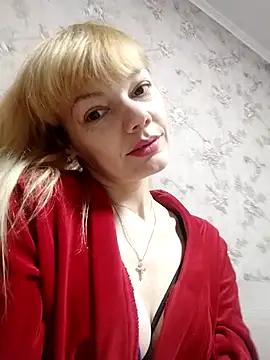 AliceSwan1122 online show from 09-24-25, 10:05