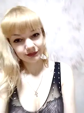 AliceSwan1122 online show from 09-18-25, 06:33