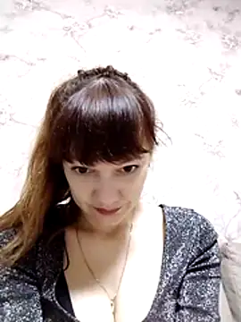 AliceSwan1122 online show from 12-03-25, 10:20