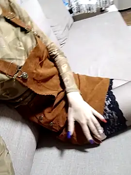 AliceSwan1122 online show from 09-27-25, 12:50