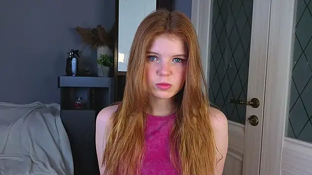 pielittle online show from 09-17-25, 04:36