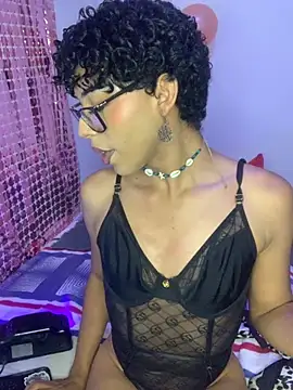 Sweet Tyra Doll online show from 10-04-25, 08:16